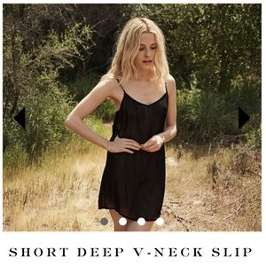 Doen Short Deep V-Neck Slip - New with Tags